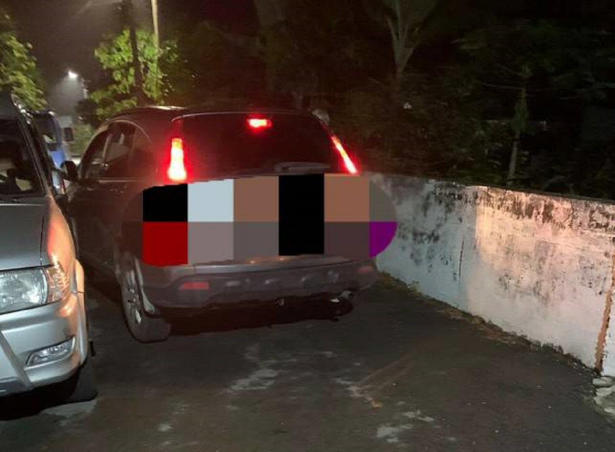 ▲高市警局六龜分局茂林分駐所謝姓警員23日晚間休假，與友人聚餐酒駕，結果擦撞停放路旁車輛，酒測值達1.2毫克，市長陳其邁震怒遭記二大過，免職。（圖／記者郭凱杰翻攝）