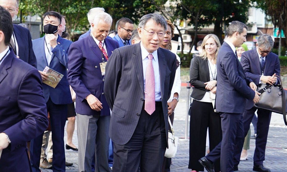 ▲台北市長柯文哲26日在接受訪問時，被問到民調又再度墊底，柯文哲僅表示北市各項指標都很高，自己自己滿意度不好會再處理。（圖／台北市政府提供）