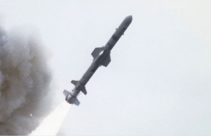 ▲美國川普政府任內宣佈售台100套岸置魚叉飛彈系統。（圖／波音官網）