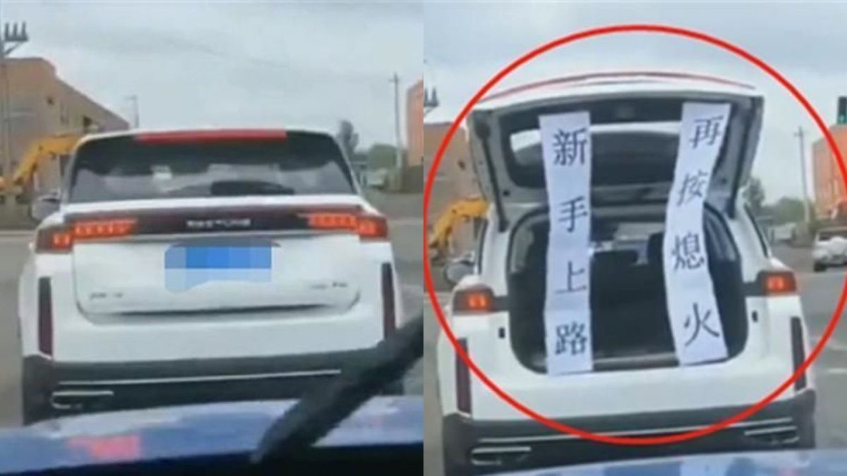 ▲近日大陸廣東省有一名駕駛，疑因新手上路，開車速度過慢，遭到後方車輛狂按喇叭，沒想到該名駕駛竟使出大絕，將後車廂打開並曬出「對聯」。（圖／翻攝自大陸網站《新浪汽車》）