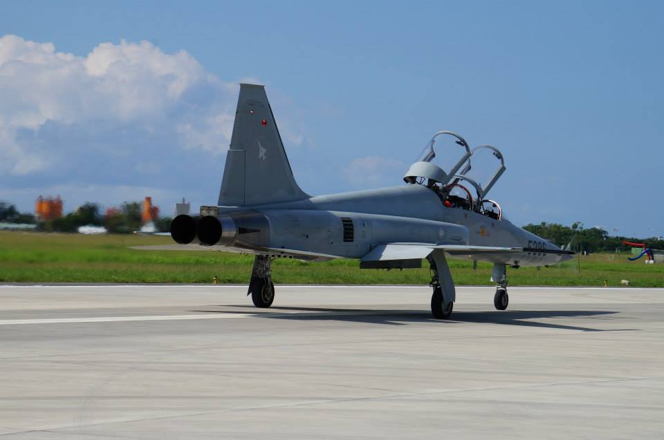 ▲台東志航空軍基地F-5F戰機今早驚傳墜海起火。（示意圖非新聞失事戰機／記者呂炯昌攝）