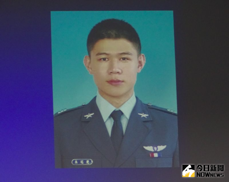 ▲台東志航基地F-5E戰機失事墜海,飛官朱冠甍不幸殉職。(圖/記者呂炯昌翻攝)