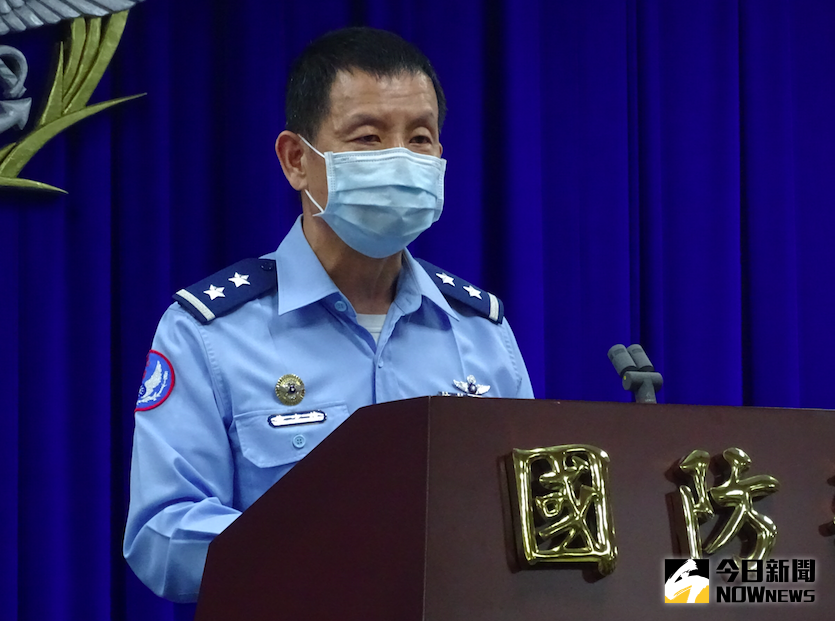 ▲空軍司令部參謀長黃志偉表示，飛官遇到緊急狀況處置避開人口稠密地區處是基本素養。（圖／記者呂炯昌攝.2020.10.28）
