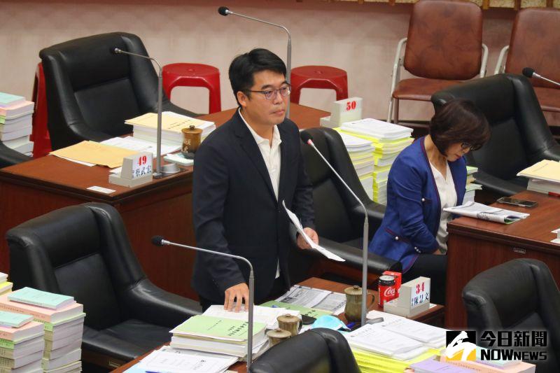 ▲民進黨高雄市議員邱俊憲。(圖/記者鄭婷襄攝)