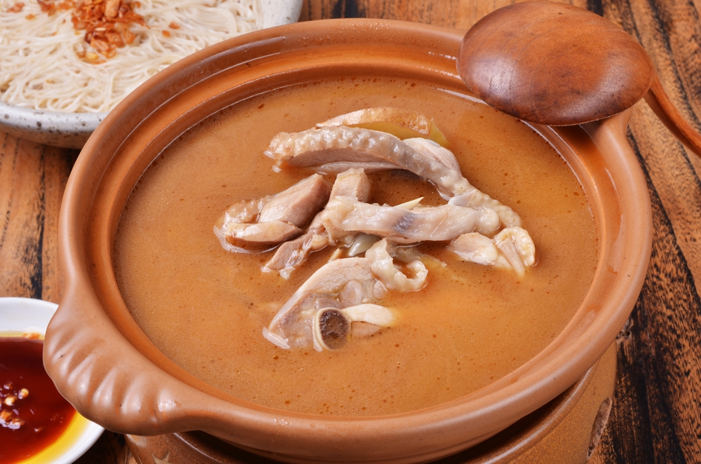 「立冬」代表氣候將正式進入冬天，許多人會在這天進補，但除了身體上的進補外，財運、運勢上的進補也是不可少的。（圖／shutterstock）