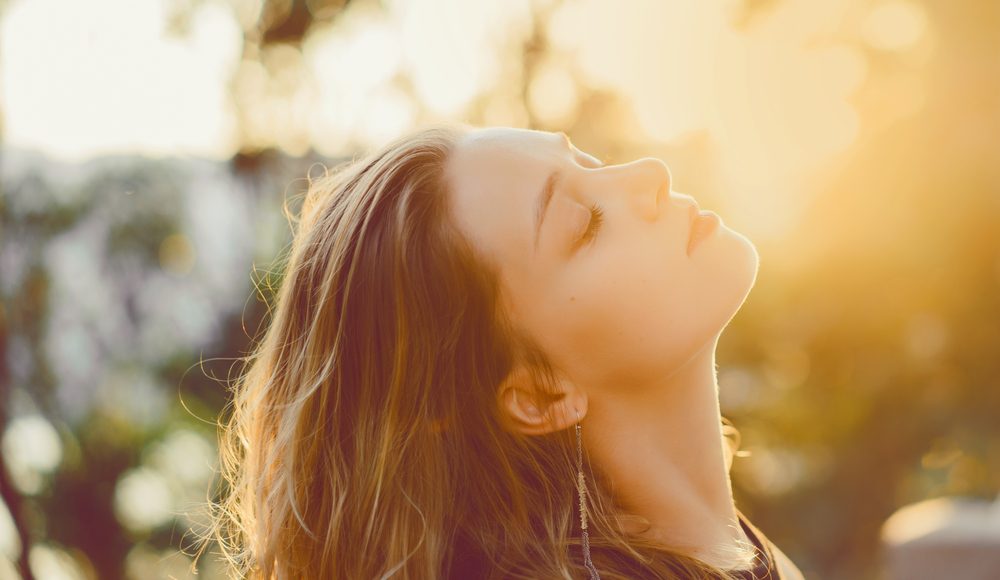  ▲愛情那麼好，為什麼一定要成為別人的插曲？（圖／Shutterstock）