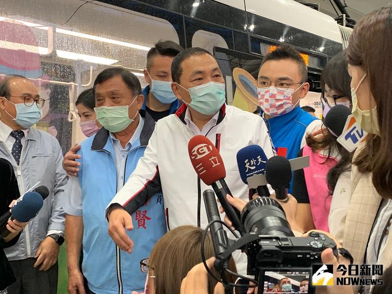 ▲侯友宜表示，民調都是參考用，現在很多市政工作沒有做到大家都很滿意，還要再加把勁做好市政，才是他的責任。(圖/記者康子仁攝)