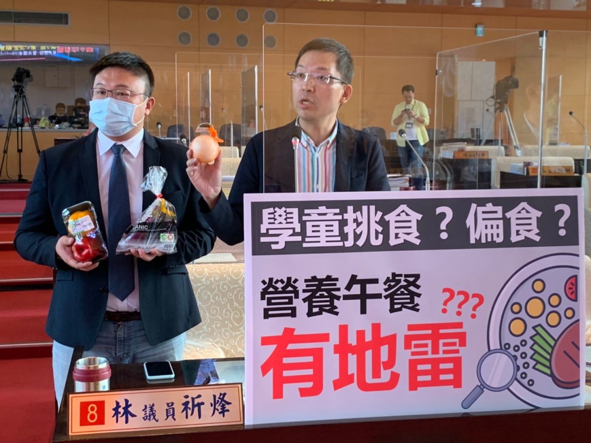 ▲台中市議員關生學生團膳食安，要求從嚴稽查，為學生食安包關。（圖／議員提供）