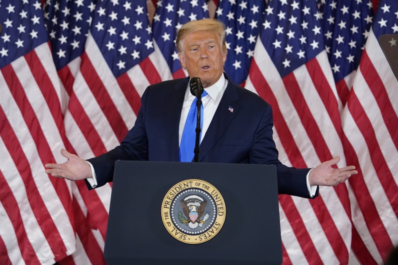 ▲根據《CNN》等外媒統計,拜登已拿下264票,與川普的214票差距拉大。(圖/美聯社/達志影像)