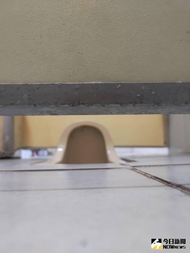 ▲彰化縣某醫院住院醫師在醫院員工專用廁所內,偷拍女護理師如廁。(示意圖