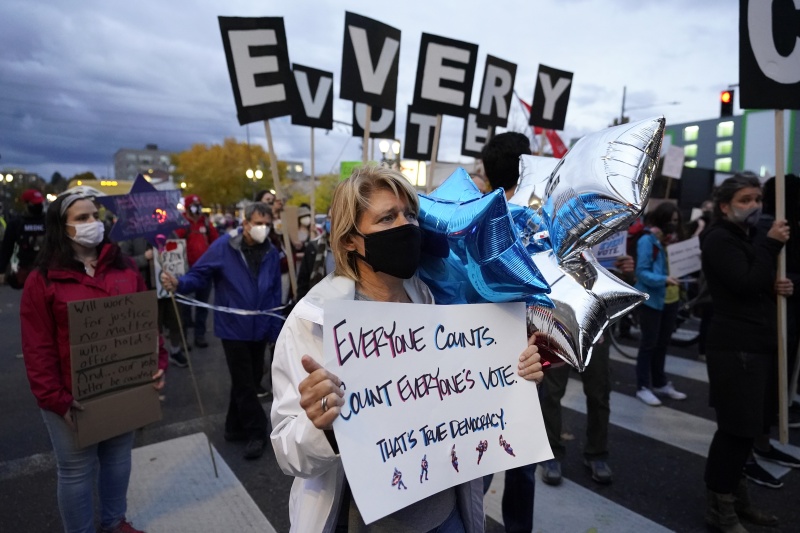 ▲ 2020 美國大選陷入空前膠著，拜登在關鍵州分翻盤的原因也引起關注。（圖／美聯社／達志影像）