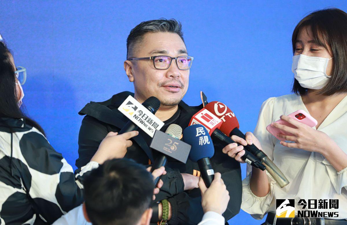 ▲橘子集團今（6）日歡慶25週年，創辦人暨董事長劉柏園現身分享心路歷程。而今年橘子集團表現不錯，對於要不要辦尾牙，他認為「再苦都不會不辦」。（圖／記者葉政勳攝，2020.11.6）。