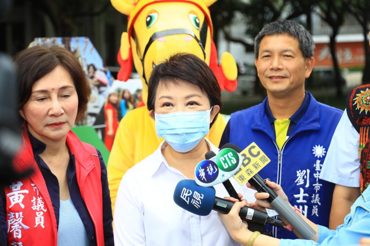 ▲市長盧秀燕表示，初步構想主張全民都可免費試乘，藉此吸引各縣市民眾都到台中玩。(圖／市政府提供2020.11.7)