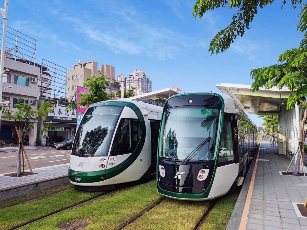 ▲二階即將復工，高雄市捷運局表示，已通車的輕軌一階14站周邊房價穩定成長，漲幅最大逾12％。（圖／高市捷運局提供）