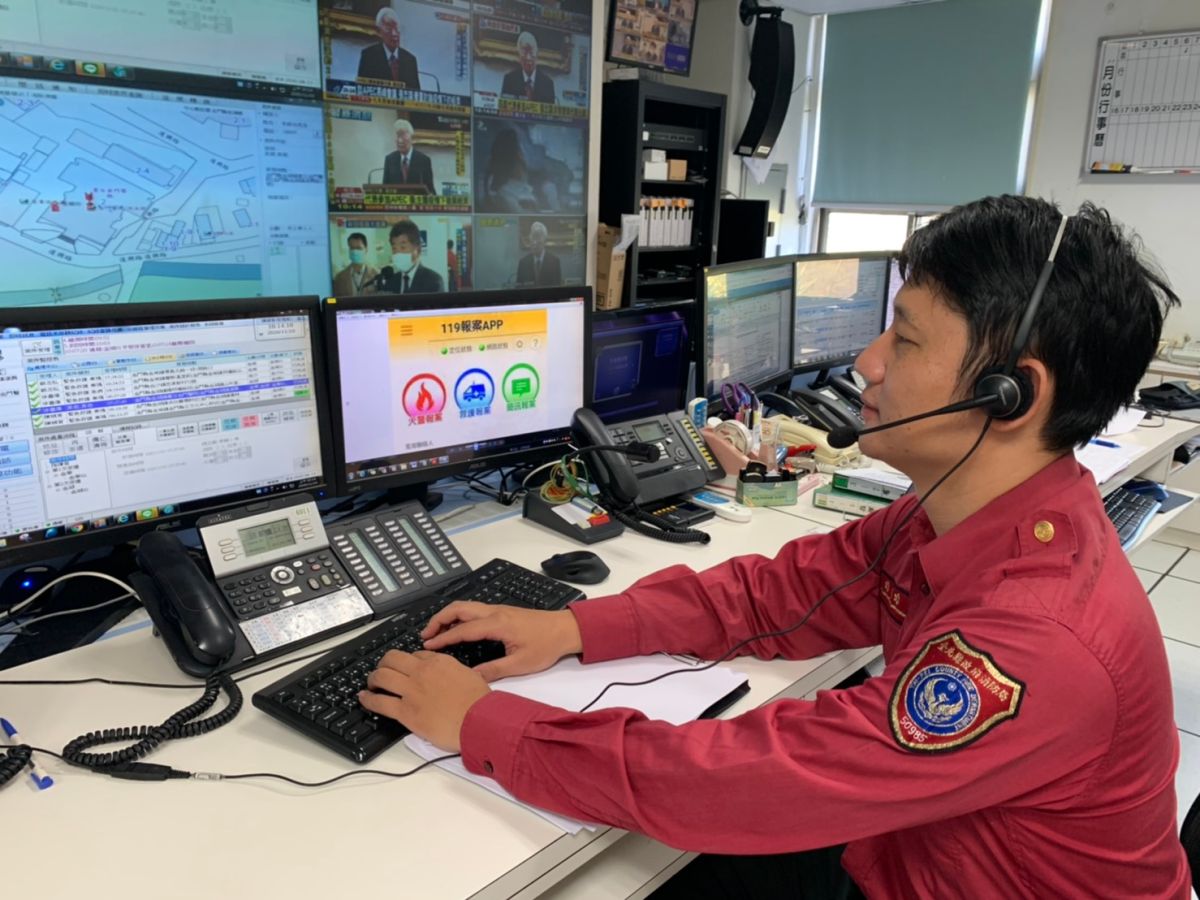 ▲遊客小金門摔車不知道位置，消防局靠app定位成功救援。(圖/金門縣消防局提供)