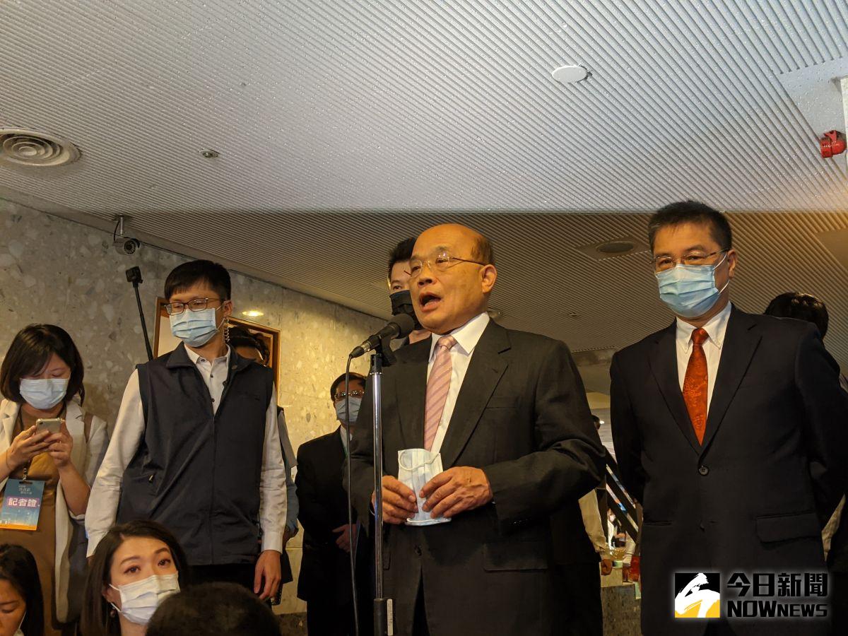 ▲經濟泡泡首案成型，行政院長蘇貞昌說，在能保護國人健康的前提下，進行必要互動。（圖／記者鄭宏斌攝，2020.11.11）