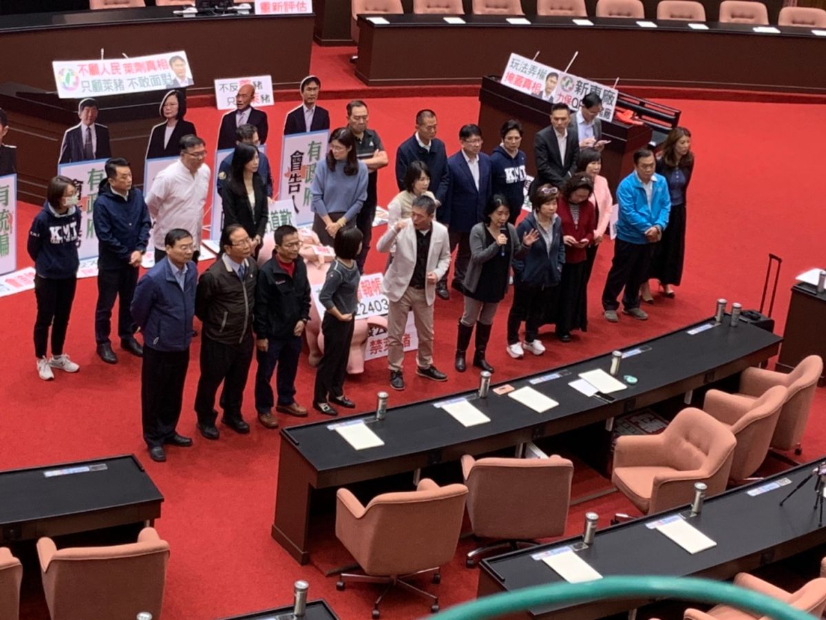 ▲國民黨團持續開記者會，抨擊蔡政府進口萊豬不顧人民健康。　（圖／記者吳承翰攝）