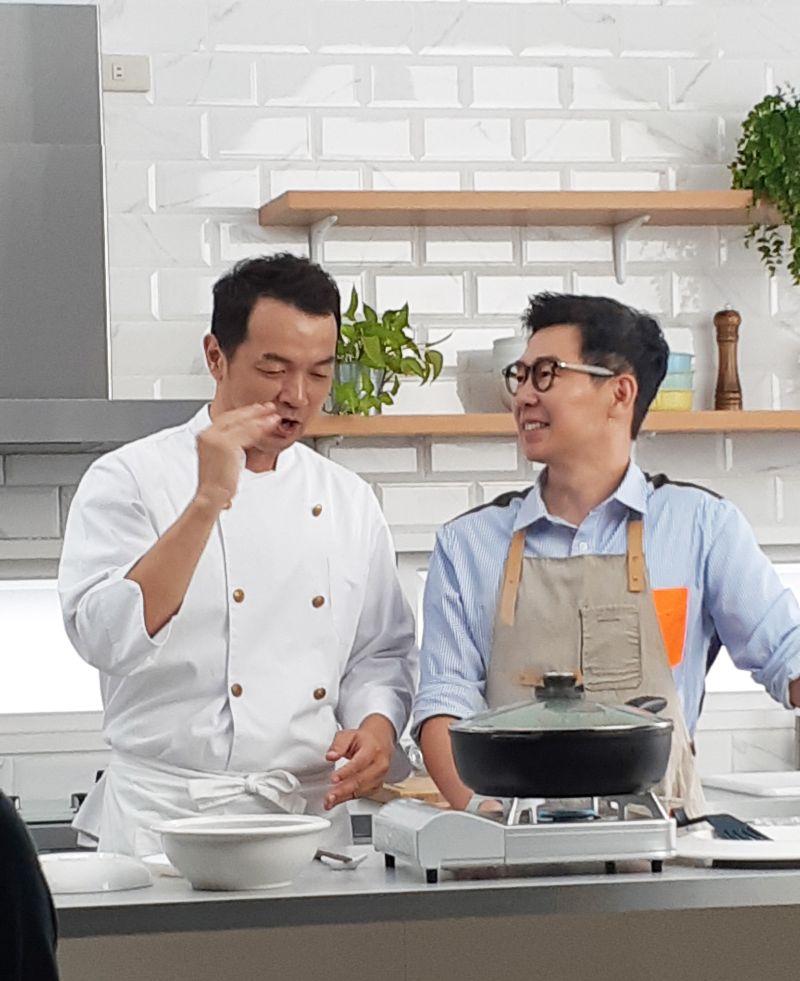 ▲品冠分享下廚趣事。(圖/種子音樂提供)
