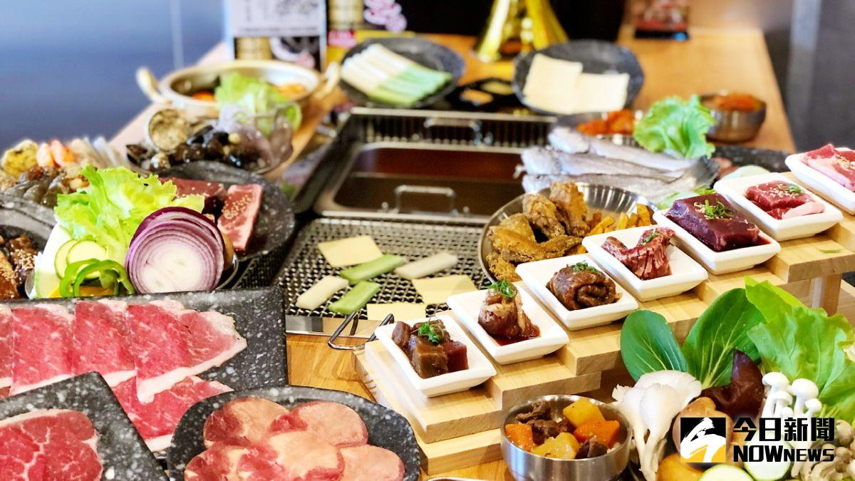 ▲「虎樂plus火烤吃到飽」結合了國人最愛的燒烤及火鍋、日料及韓食。（圖／記者陳美嘉攝，2020.11.13）