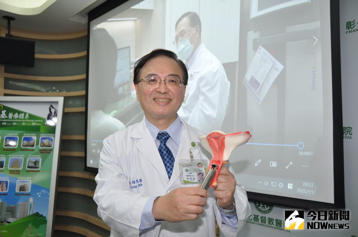 ▲孫茂榮醫師指出，CO2雷射新科技治療改善停經期後婦女生殖泌尿道症狀、提高生活品質。（圖／記者陳雅芳攝，2020.11.14）