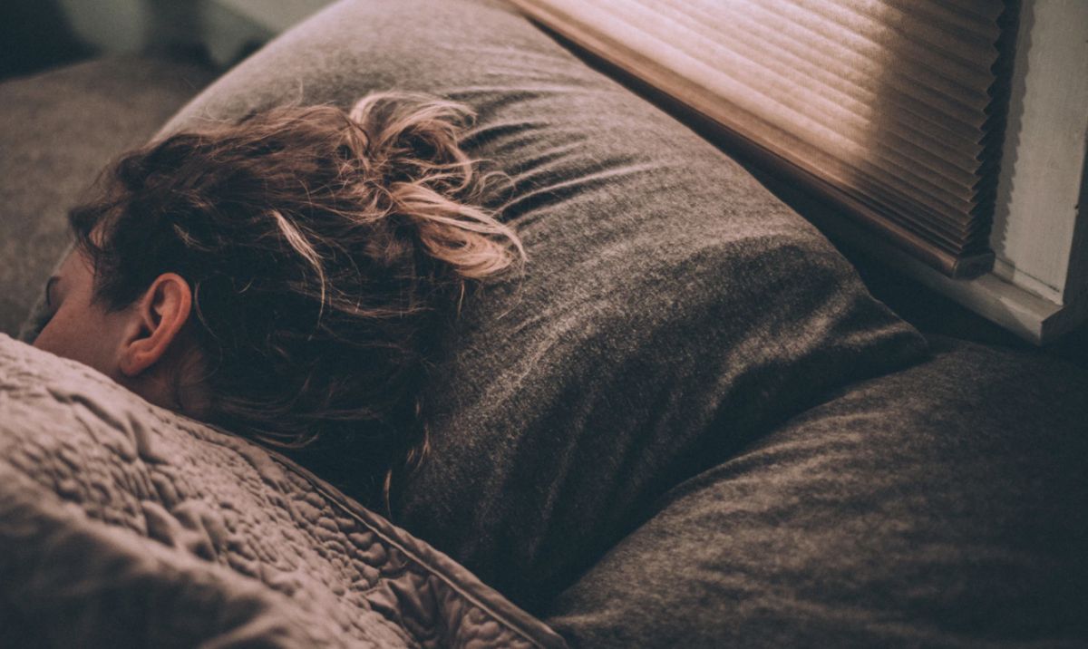 ▲中國大陸一名女子半夜醒來，發現一名陌生男子正盯著她看。（示意圖，圖中人物與文章中內容無關／取自unsplash）