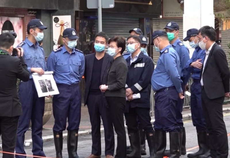 油麻地大火狠奪7命!林鄭月娥到場視察 僅停10分鐘惹議