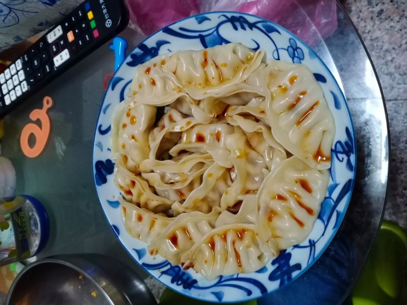 水餃怎麼煮不易破?內行曝「懶人煮法」 網:免顧火超讚