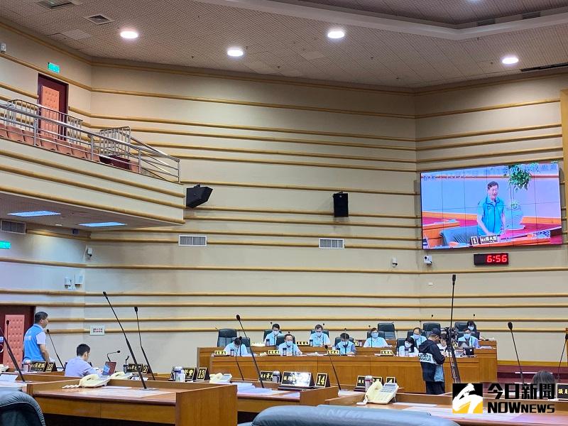 ▲嘉義市議員傅大偉希望市政府籲請中央政府為國民健康，應禁止萊豬進口台灣。(圖／記者陳惲朋攝）