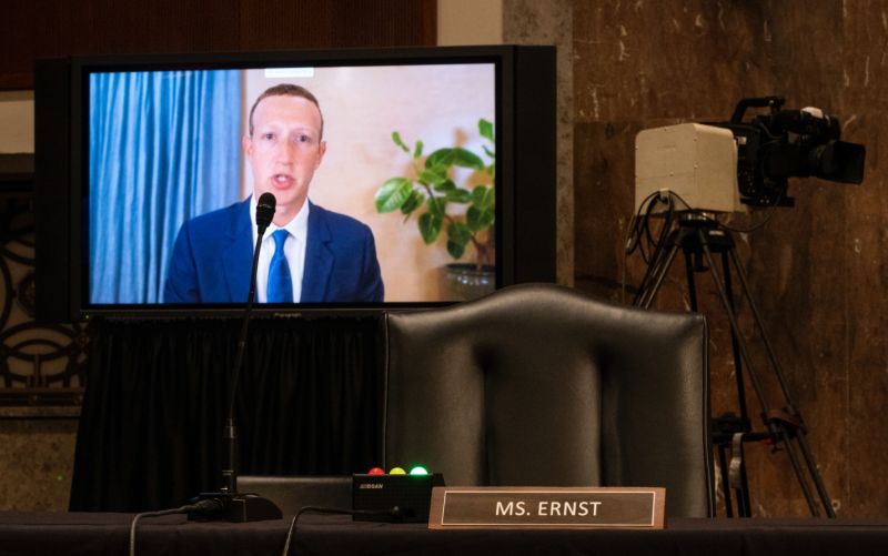 處理政治言論　臉書推特遭美參議員批「終極編輯」
