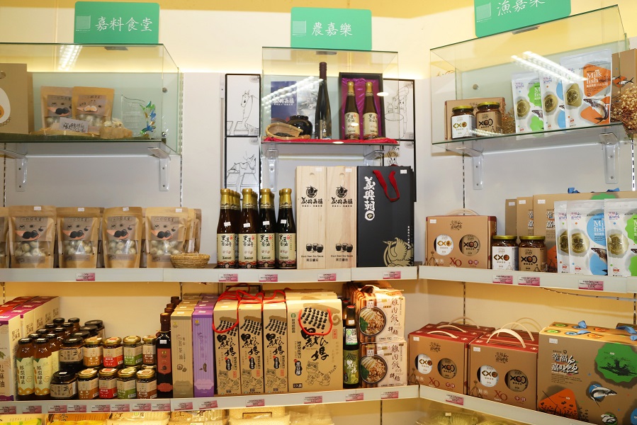 ▲「嘉義優鮮」進駐西螺及東山國道服務區。(圖／嘉義縣政府提供）