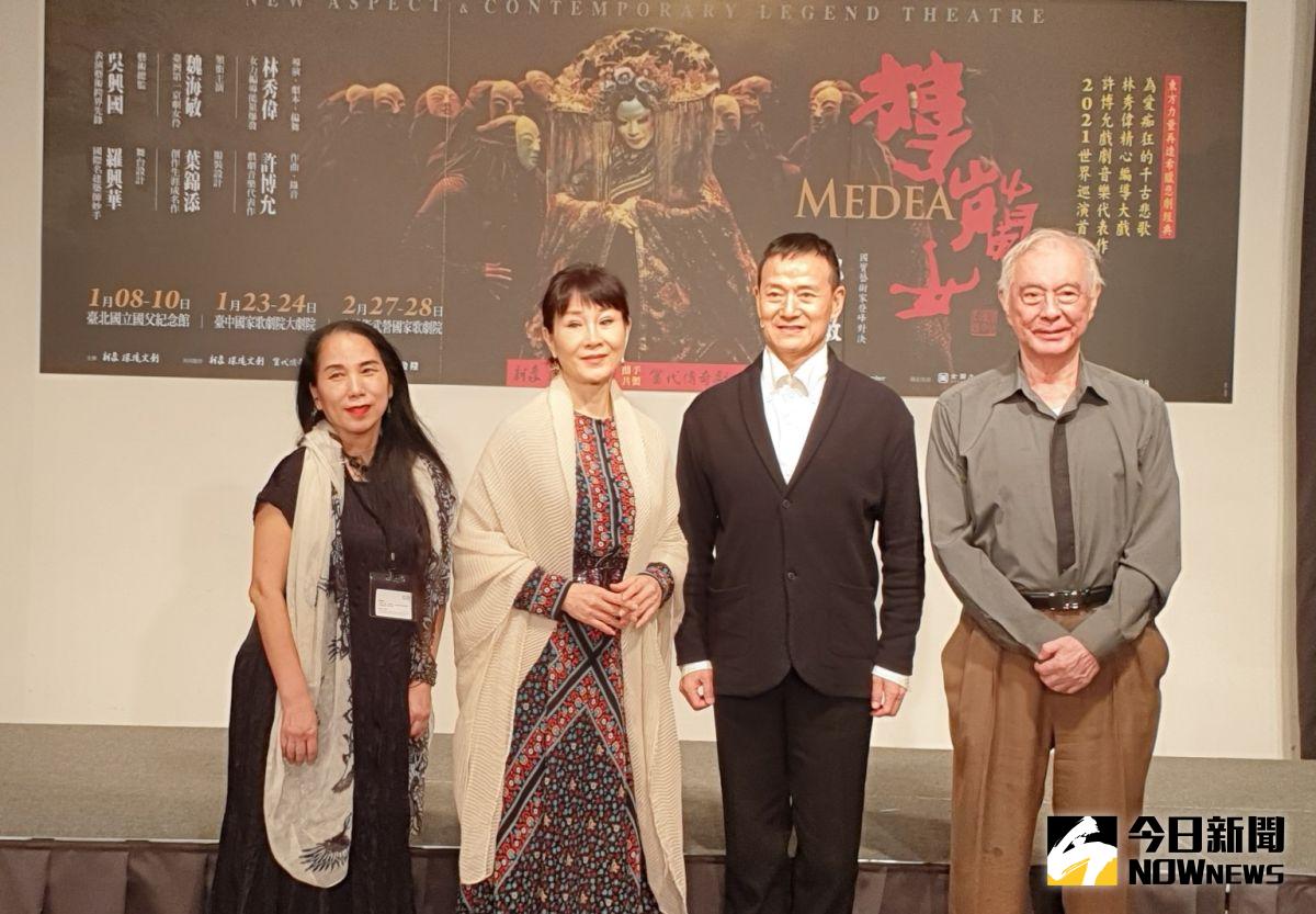 ▲明年元月重現跨世紀經典劇作「樓蘭女」，由林秀偉、魏海敏、吳興國、許博允原班人馬江湖重聚。（圖／記者金武鳳攝，2020.11.18)