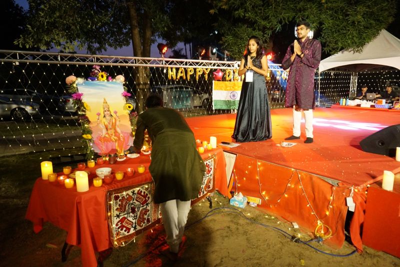 體驗印度新年文化　科大排燈節慶典
