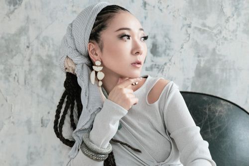 ▲米希亞錄影意外墜馬，傷勢不輕。（圖／米希亞臉書）