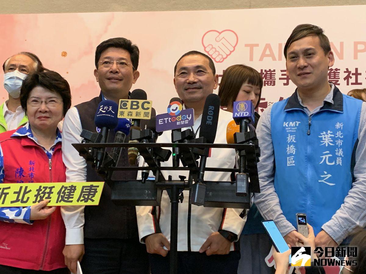 ▲侯友宜表示，他會參加22日的活動，給反對萊豬進來的民眾加油打氣，大家一起拒絕吃萊豬。(圖/記者康子仁攝)