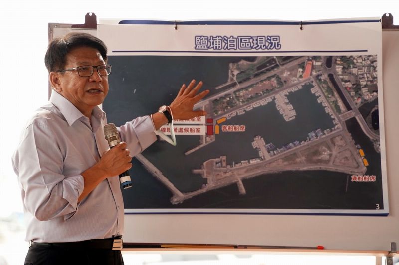 ▲未來也將結合東港、大鵬灣等鄰近地區,帶動整體觀光休閒漁業發展,而潘孟安也當場向院長蘇貞昌爭取約2.6億元的經費用以改善漁業港岸的基礎設施。(圖/屏東縣政府提供,