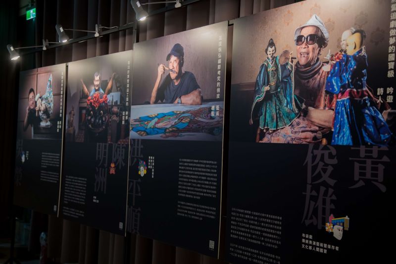 ▲「雲林有影、神手映像攝影展」即日起於北港大復戲院展出,展期至12月1日止,歡迎您一同來認識這群雲林在地瑰寶。(圖/記者洪佳伶攝,2020.11.21)