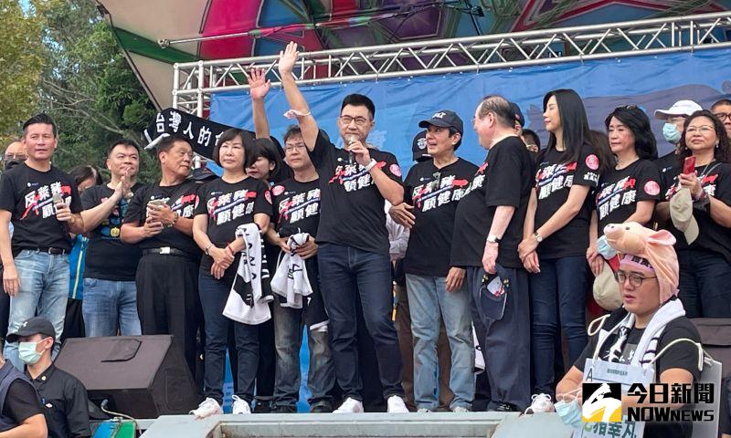 ▲國民黨主席江啟臣在致詞時,首次向總統蔡英文喊話,針對萊豬進口政策來場電視辯論。(圖/記者丁上程攝,2020.11.22)