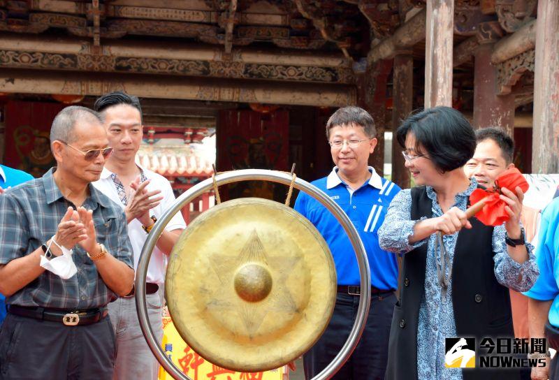 ▲彰化縣長王惠美為2020南北管秋之饗宴開鑼。(圖/記者陳雅芳攝,2020.11.22)