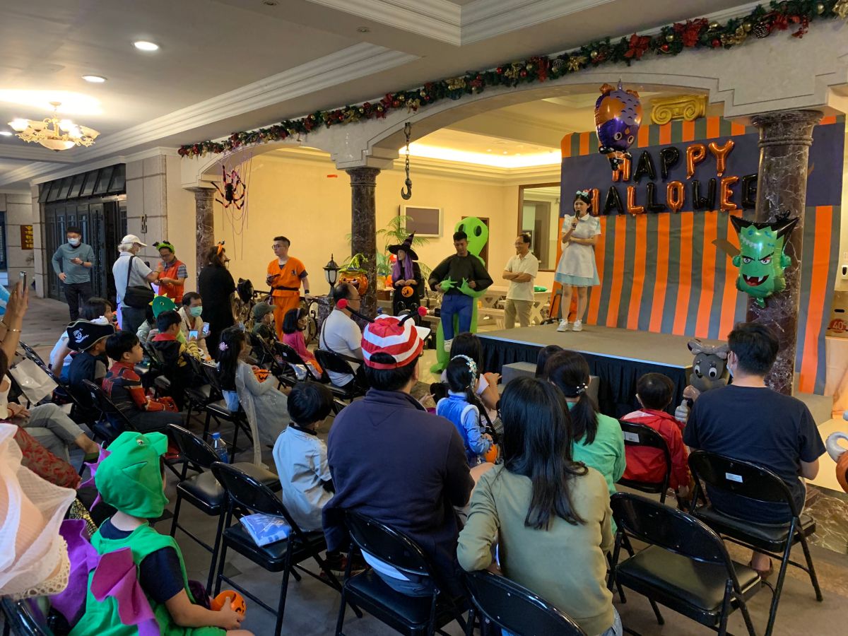 ▲內湖榮耀世紀社區萬聖節由信義房屋舉辦，大人小孩都開心。（圖／NOWnews資料照片）