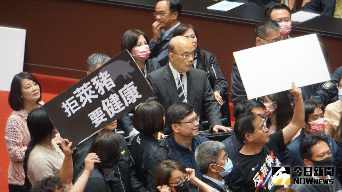 ▲立法院24日針對開放萊豬的行政命令進行表決，民進黨立委劉建國、林淑芬棄權未投票。（圖／NOWnews資料照）