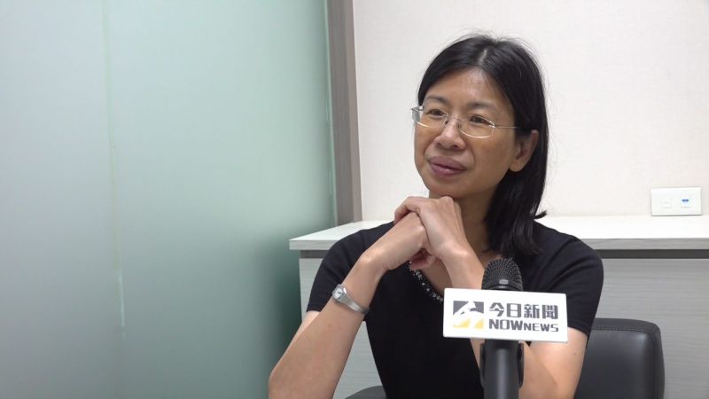 ▲勞動部銀髮人才資源中心主任余璦君指出,我國中高齡勞動率遠低於美、日、韓等國家,相較於已開發國家開始力行延後退休,台灣卻因為某些觀念而仍盛行提早退休。(圖/記者朱永強攝)