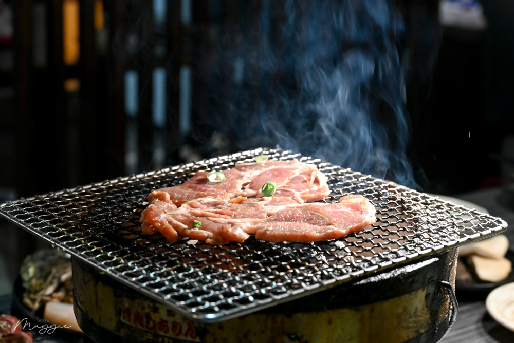 ▲上桌的每塊肉肯定是最完美的熟度，能夠100%品嚐到胖肚肚燒肉的鮮美。（圖／莓姬貝利食事旅行）