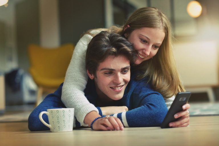  ▲實行四種「正念約會」讓你不再陷入錯的關係、遇到對的人！（圖／Shutterstock）