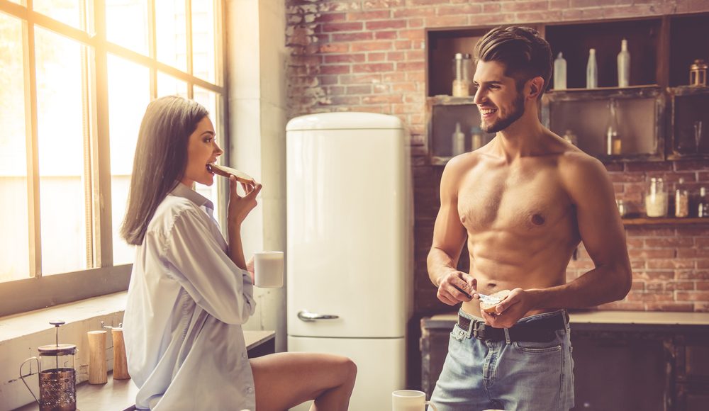  ▲女人吃什麼食物會引人遐想？（圖／Shutterstock）