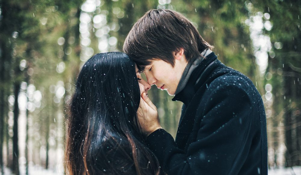  ▲這五個情境，一方面讓男人感覺被需要，一方面也讓彼此關係有更進一步發展空間。（圖／Shutterstock）