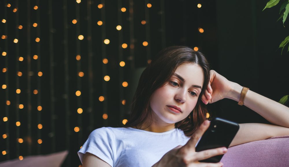  ▲當時的刻骨銘心，現在看來也不過是因為過於單純，而將小確幸無限放大而已。（圖／Shutterstock）