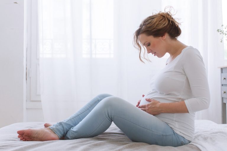  ▲我很希望未來也會經歷懷孕和生產的「媽媽們」，能夠更主動且直率地面對這些「讓人不舒服的七嘴八舌」。（圖／Shutterstock）