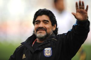 ▲阿根廷足球傳奇人物馬拉度納（Diego Maradona）2年前因心臟病發作過世，享壽60歲。（圖／達志影像／美聯社）