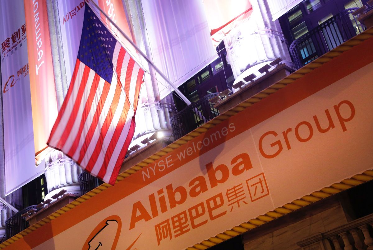 ▲華爾街日報引述知情人士說，中國官方日益關注科技巨頭對輿論的影響，並要求阿里巴巴集團出售旗下的媒體業務。阿里巴巴擁有香港南華早報，和多家中國媒體及社交平台的股份。（圖／美聯社／達志影像）