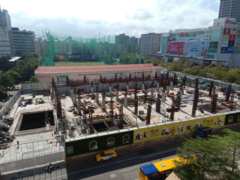 ▲NOKE忠泰樂生活建構工程已積極展開,該商場預計於2022年春天開幕。(圖/忠泰提供)